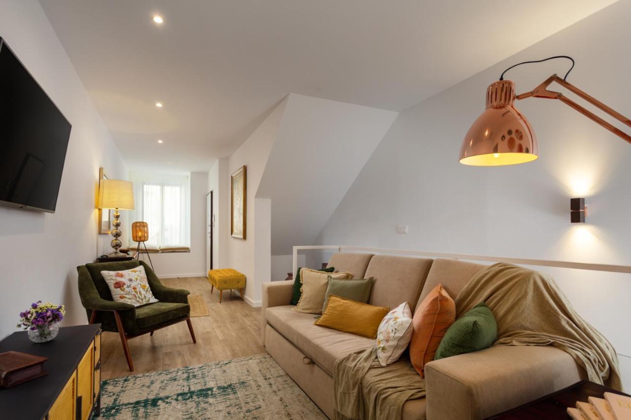 Stupendo- Two Rooms, Patio With Refreshing Pond-Center-Air Conditioning-Free Park 리스본 외부 사진