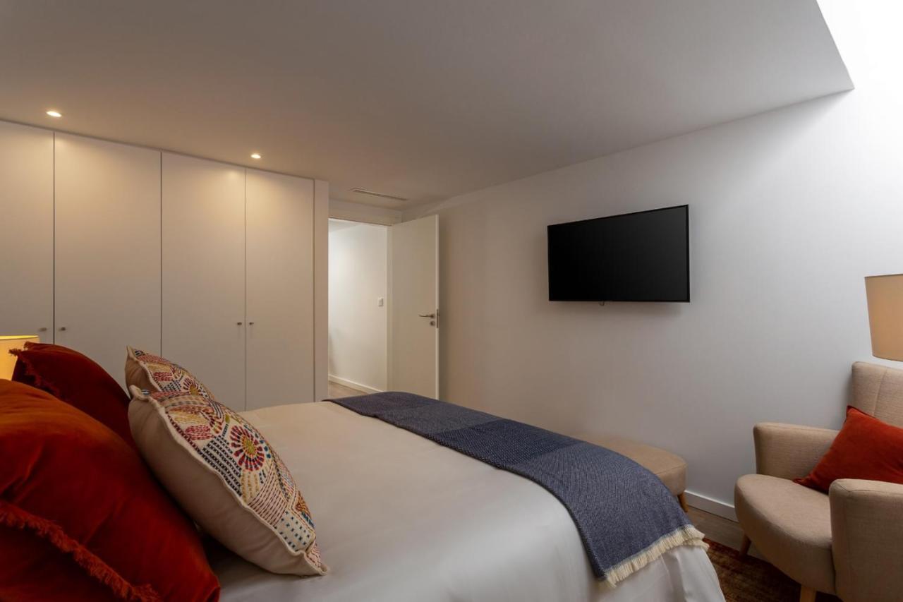 Stupendo- Two Rooms, Patio With Refreshing Pond-Center-Air Conditioning-Free Park 리스본 외부 사진